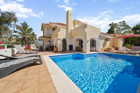 Charming Andalusian style villa in Nueva Andalucia
